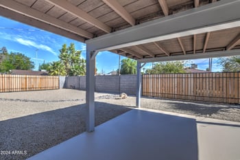 3135 N 34th St, Phoenix, AZ 85018