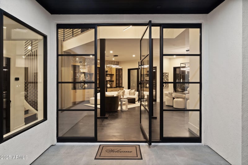 3135 Palo Verde Dr, Phoenix, AZ 85016