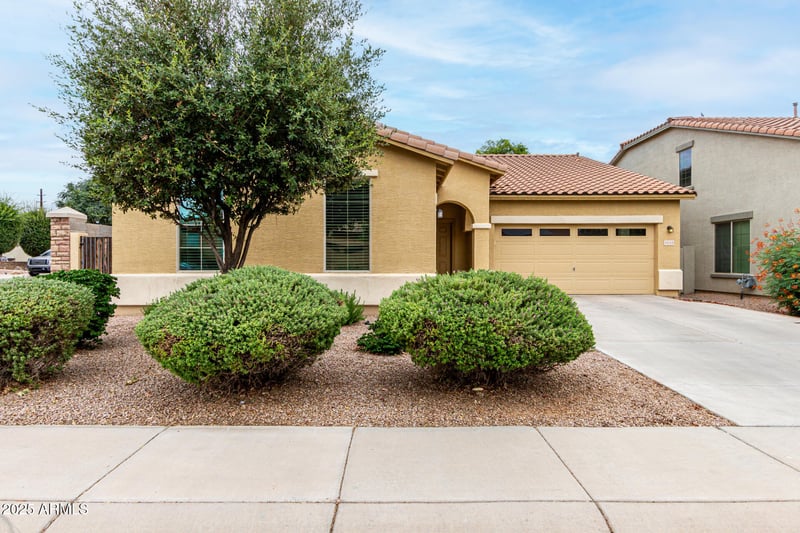 3135 Ridgewood Ln, Gilbert, AZ 85298