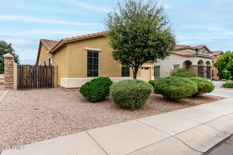 3135 Ridgewood Ln, Gilbert, AZ 85298