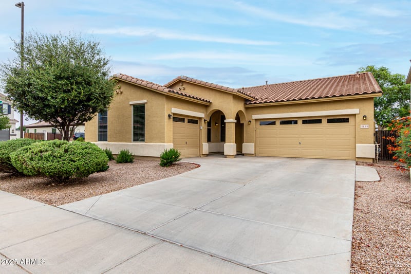 3135 Ridgewood Ln, Gilbert, AZ 85298