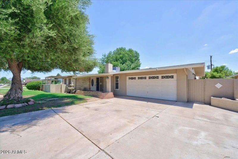 3135 W Augusta Ave, Phoenix, AZ 85051