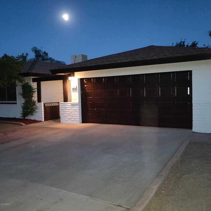 3135 W Hearn Rd, Phoenix, AZ 85053