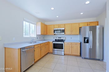 3135 W Lone Cactus Dr, Phoenix, AZ 85027