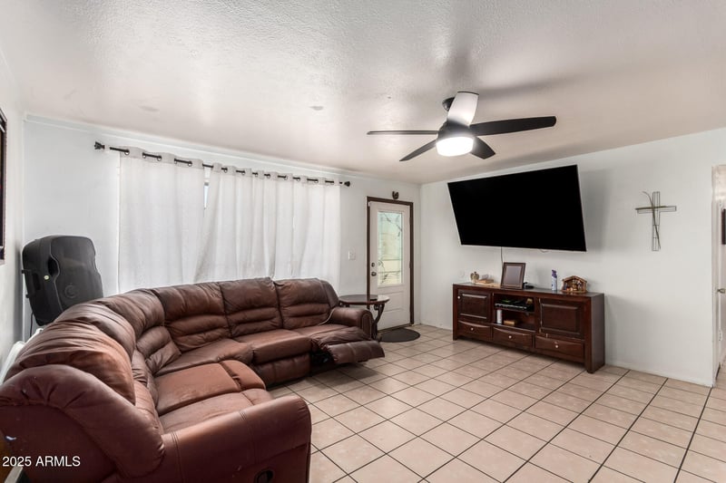 3136 37th Ave, Phoenix, AZ 85019