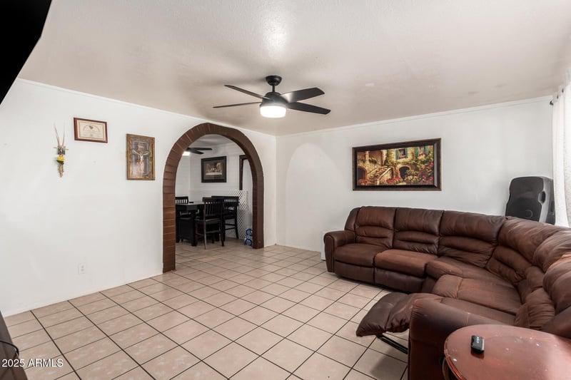 3136 37th Ave, Phoenix, AZ 85019