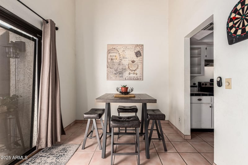 3136 38th St #9, Phoenix, AZ 85018
