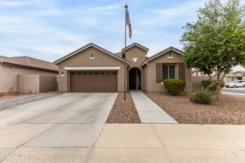 3136 Quartz St, Mesa, AZ 85213