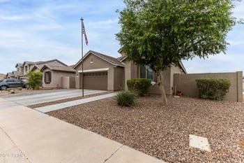 3136 Quartz St, Mesa, AZ 85213