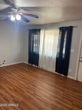 3137 37th Dr, Phoenix, AZ 85019