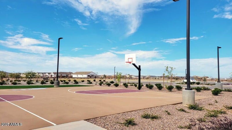 3137 Minor Dr, San Tan Valley, AZ 85143