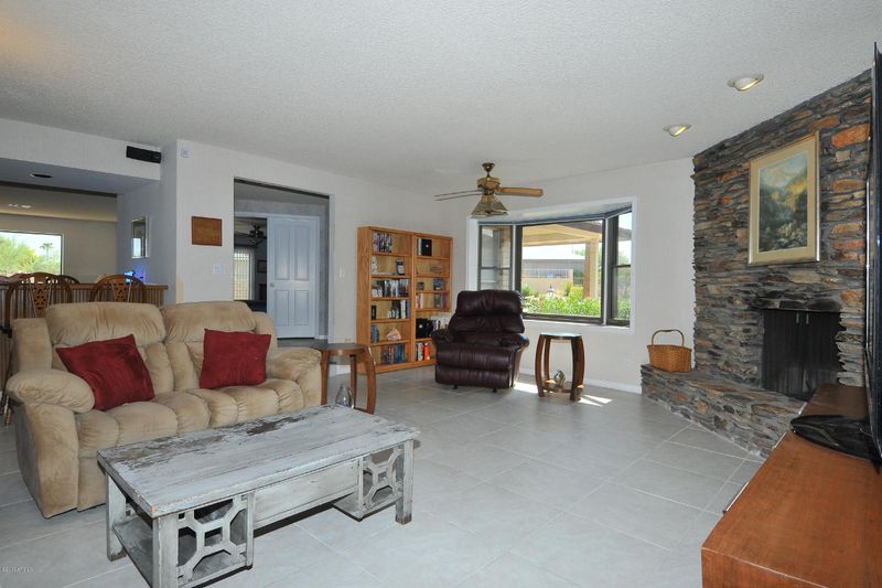 3138 E Malapai Dr, Phoenix, AZ 85028