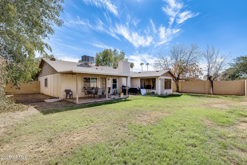 3138 Emelita Ave, Mesa, AZ 85204