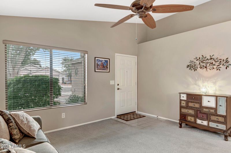 3138 W Foothill Dr, Phoenix, AZ 85027