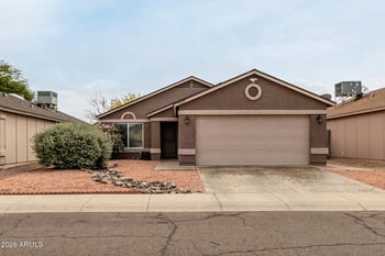 3139 Donald Dr, Phoenix, AZ 85027