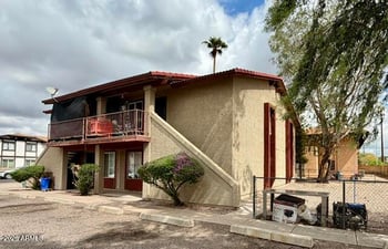 3139 E Cicero St, Mesa, AZ 85213