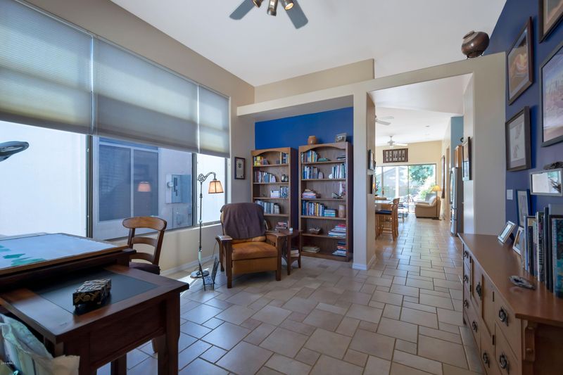 3139 E Windmere Dr, Phoenix, AZ 85048