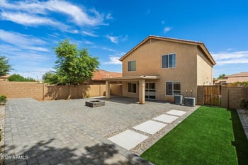 31390 N Cactus Dr, San Tan Valley, AZ 85143