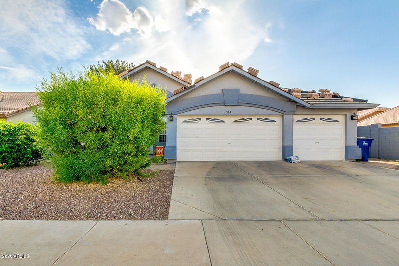 314 S Golden Key Dr, Gilbert, AZ 85233