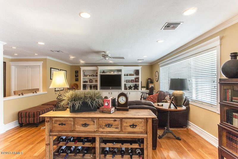 314 W Vista Ave, Phoenix, AZ 85021