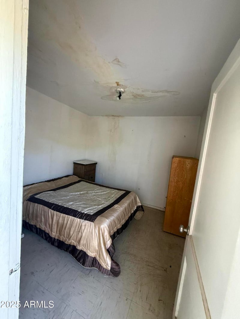 3140 Holly St, Phoenix, AZ 85009