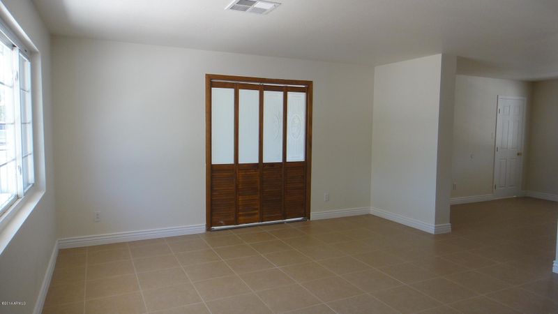 3140 N 49th Dr, Phoenix, AZ 85031