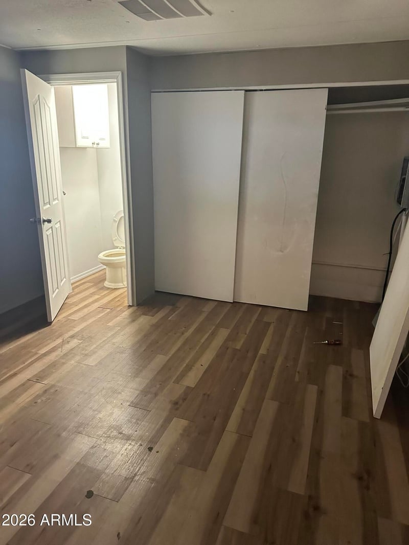 3140 W Glendale Ave #14, Phoenix, AZ 85051