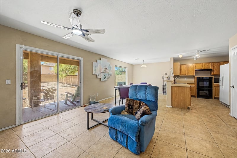 31408 Shale Dr, San Tan Valley, AZ 85143