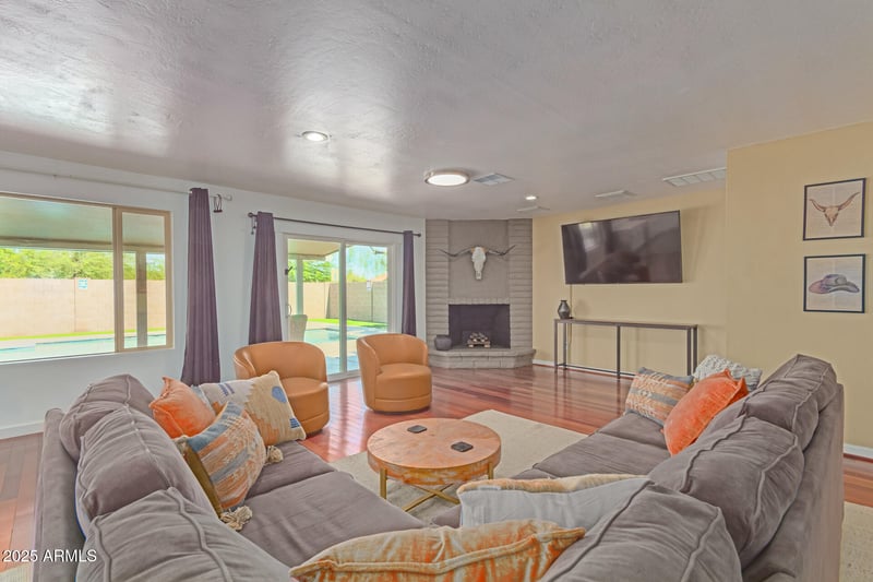 3142 Altadena Ave, Phoenix, AZ 85028