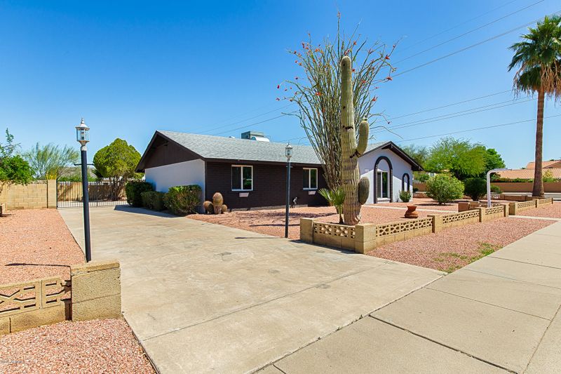 3142 E Lupine Ave, Phoenix, AZ 85028