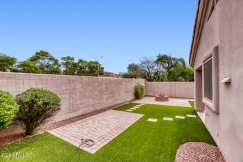 3142 Windmere Dr, Phoenix, AZ 85048
