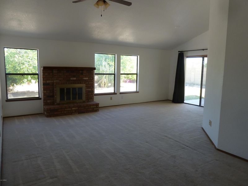 3142 W Kristal Way, Phoenix, AZ 85027