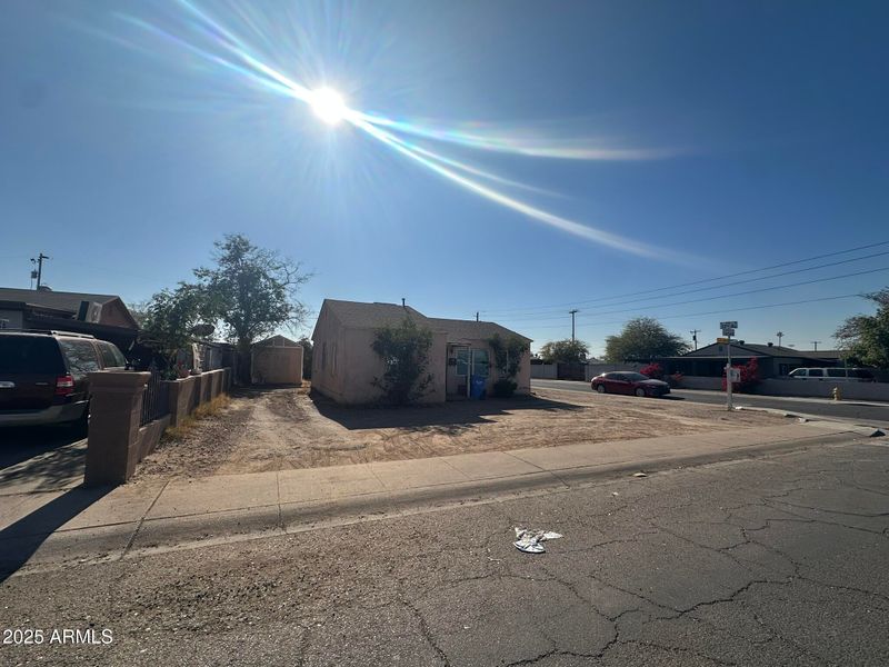 3143 W Garfield St, Phoenix, AZ 85009