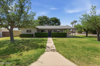 3144 34th St, Phoenix, AZ 85018