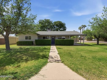 3144 N 34th St, Phoenix, AZ 85018