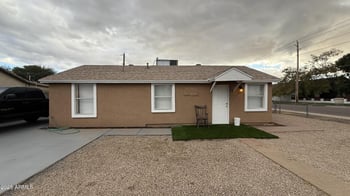 3145 Cypress St, Phoenix, AZ 85009