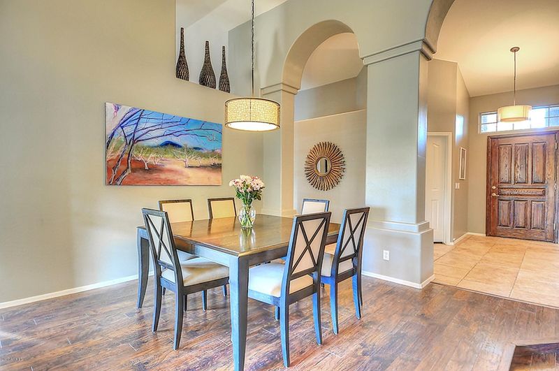 3146 E Rock Wren Rd, Phoenix, AZ 85048