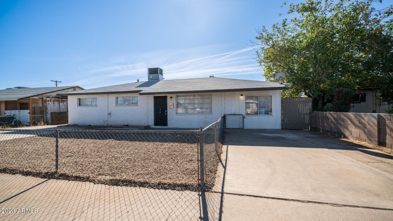 3146 N 37th Dr, Phoenix, AZ 85019