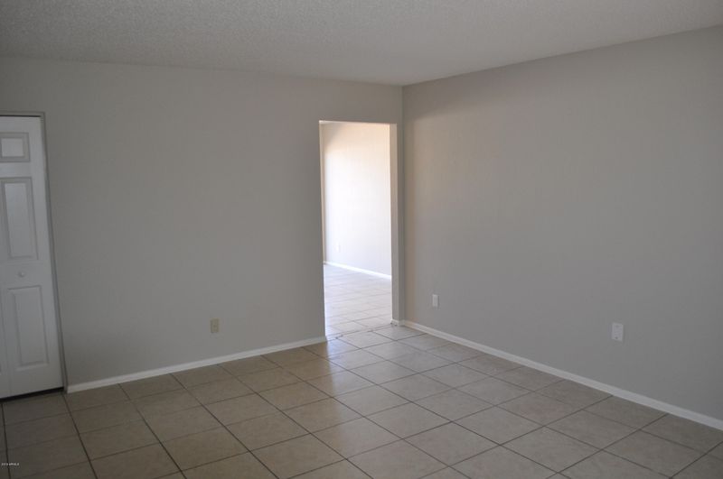 3146 W Villa Rita Dr, Phoenix, AZ 85053