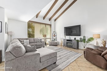 3147 Fairfield Dr, Tempe, AZ 85282