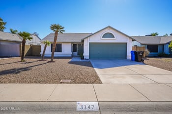 3147 Potter Dr, Phoenix, AZ 85027