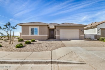 31476 Hayweather Ln, San Tan Valley, AZ 85143