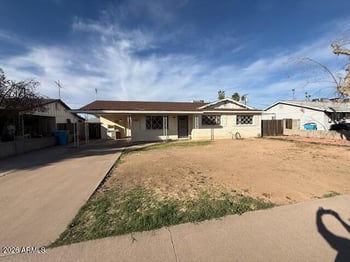 3148 Charter Oak Rd, Phoenix, AZ 85029