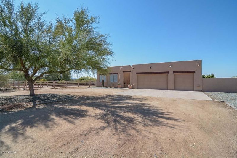 315 E Desert Hills Dr, Phoenix, AZ 85086