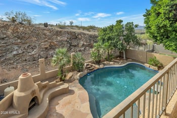 315 Glenhaven Dr, Phoenix, AZ 85048