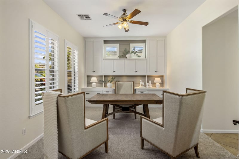 315 Mary Ln, Gilbert, AZ 85295