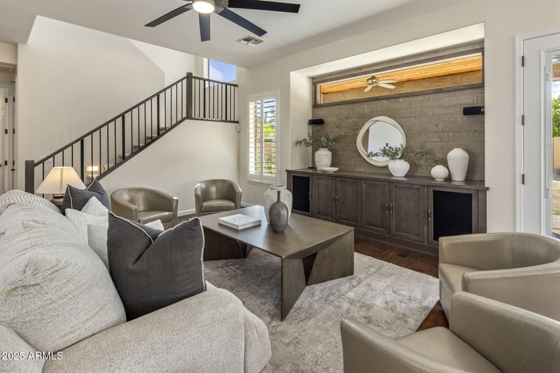 315 Mary Ln, Gilbert, AZ 85295