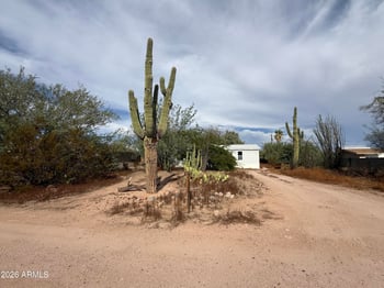 315 N Dewey St, Apache Junction, AZ 85120