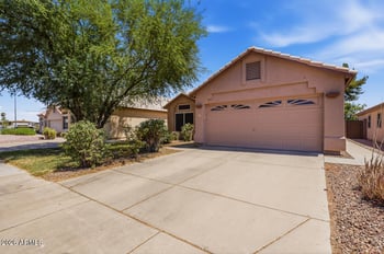 315 Kelton Ln, Phoenix, AZ 85023