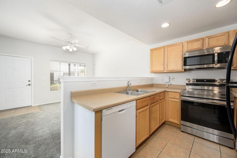 3150 E Beardsley Rd #1072, Phoenix, AZ 85050